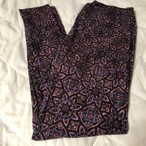 LuLaRoe leggings. TC. GUC.